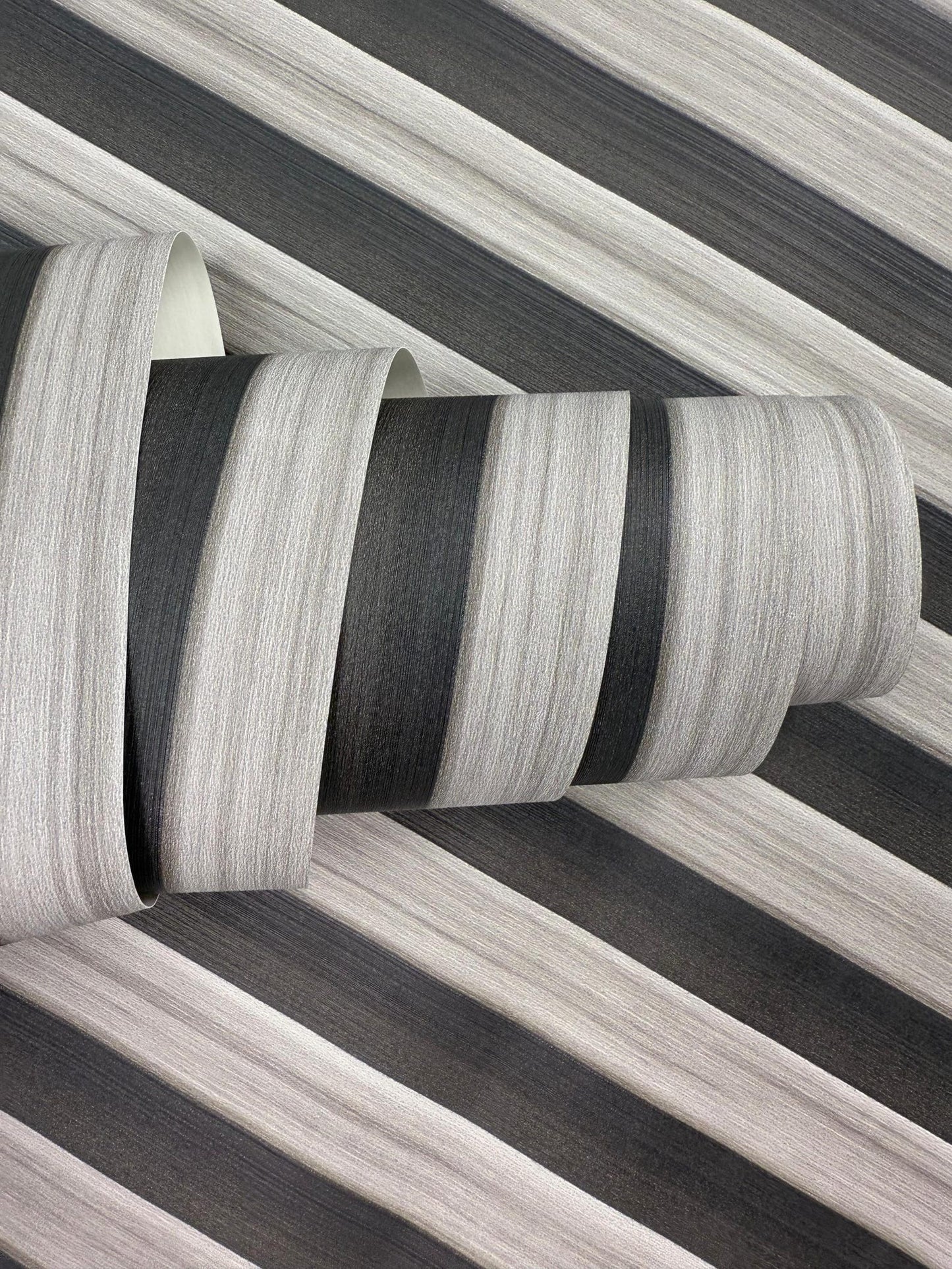 Papel para paredes lineas grises
