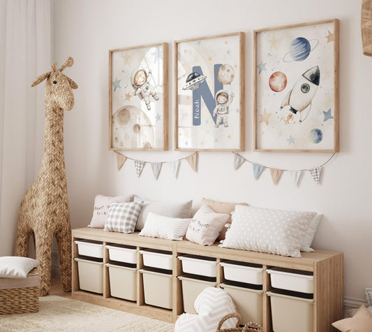 Cuadros Decorativos infantiles Modernos Astronautas Galaxia, cohete y nombre