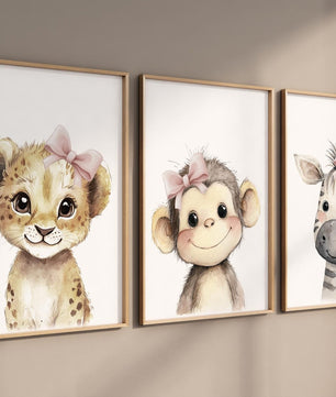 Cuadros Decorativos infantiles Modernos animales niña mono leoncita y cebrita con moño