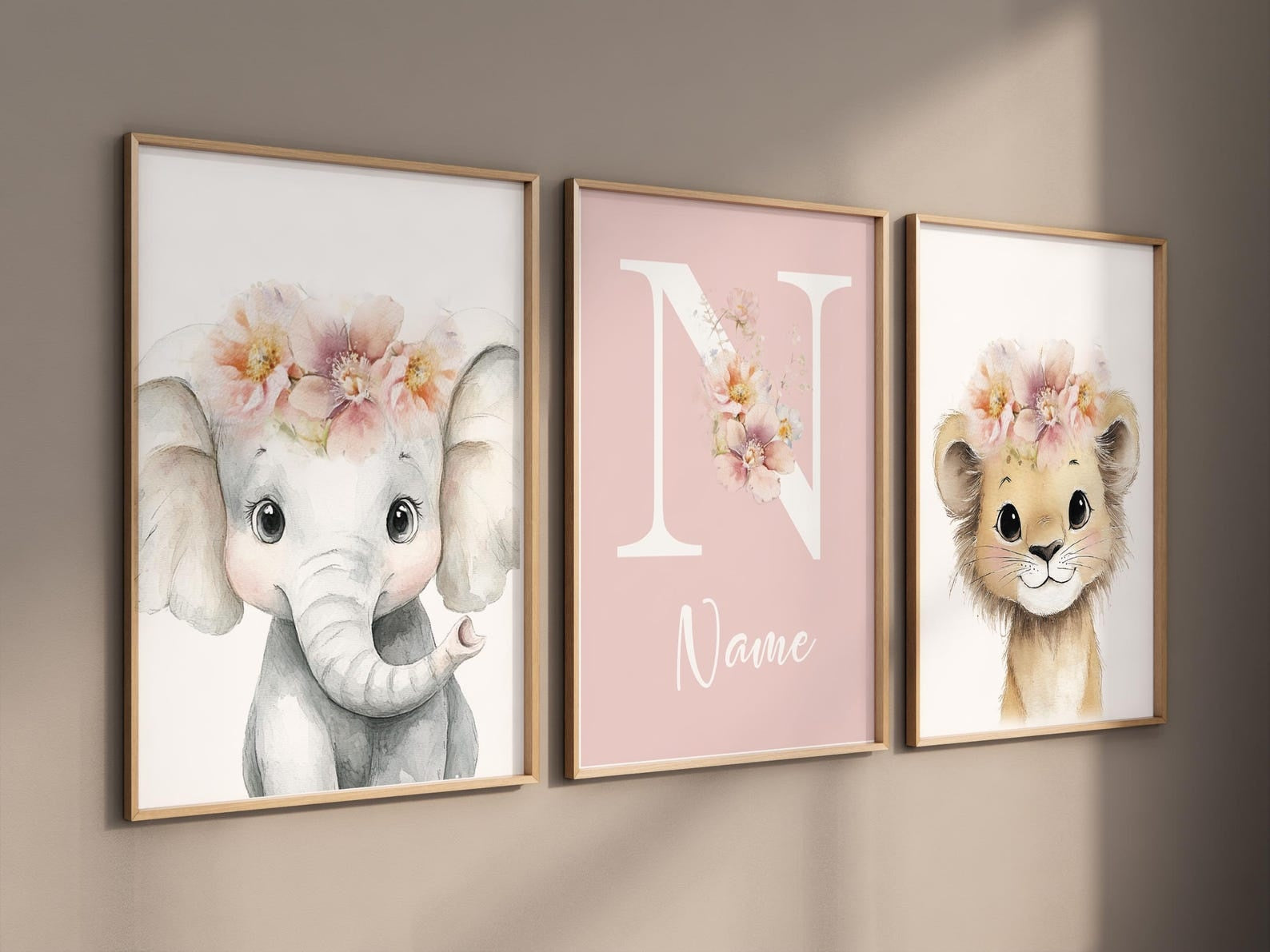 Cuadros Decorativos infantiles Modernos animales ilustracion niña flores con nombre