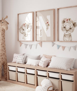 Cuadros Decorativos infantiles Modernos animales niña  flores con nombre personalizado beige