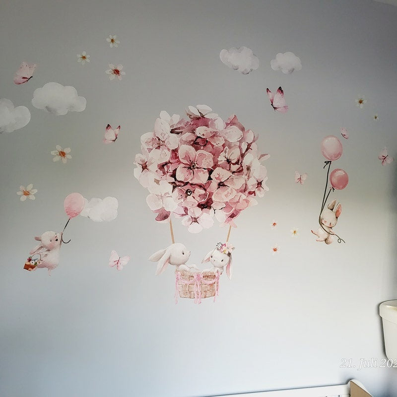 Vinilos decorativos Adhesivos infantiles de Pared conejas en globos aerostaticos (0058)