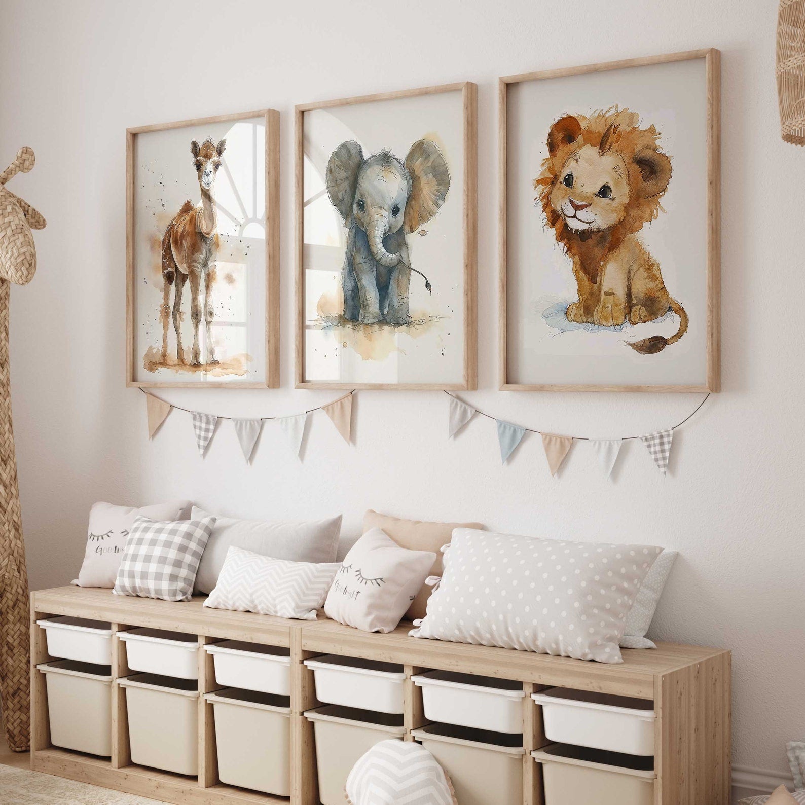 Cuadros Decorativos infantiles Modernos Animales acuarela leon, camello y elefante