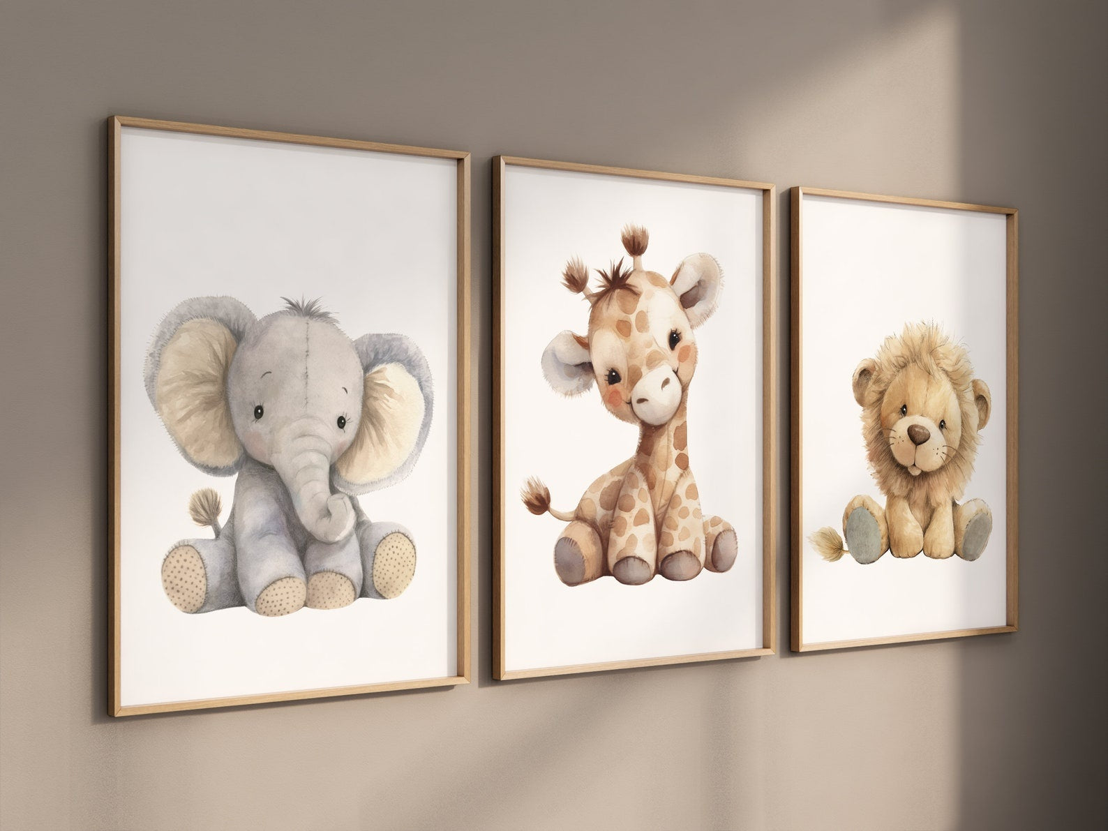 Cuadros Decorativos infantiles Modernos Animales tiernos leon, jirafa y elefante