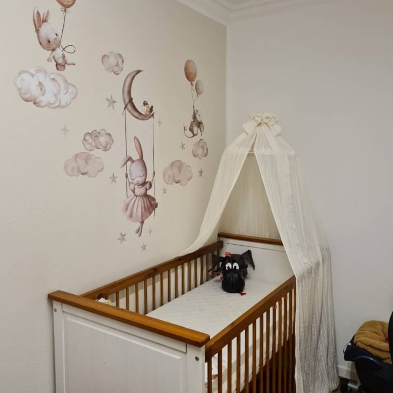 Coneja con animales en nube (0135)