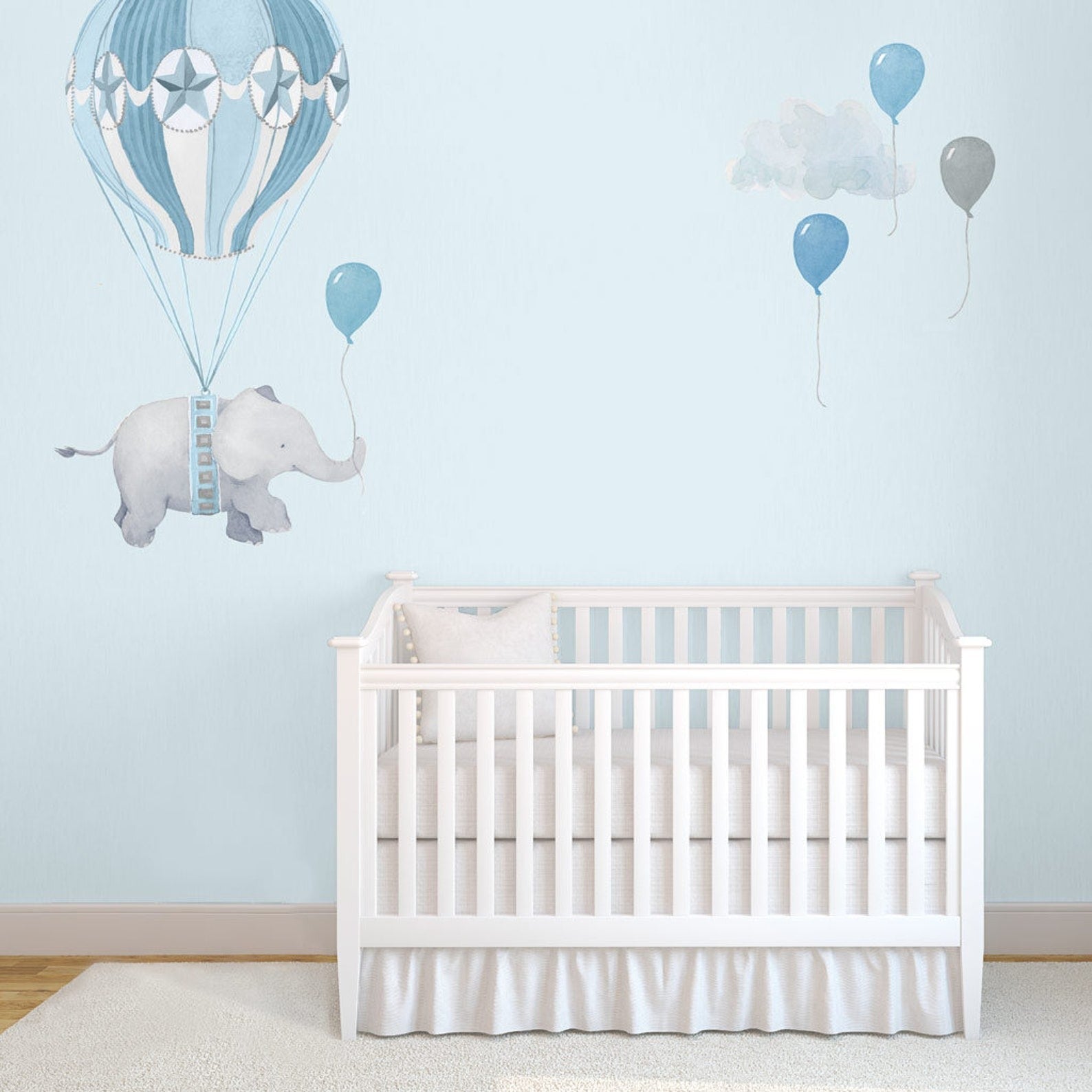 Vinilos decorativos Adhesivos infantiles de Pared Elefantes con globo aerostatico azul