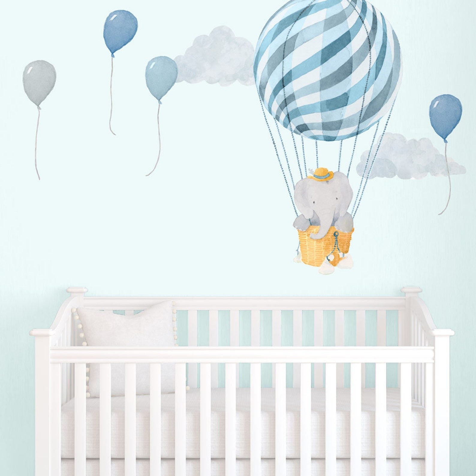 Vinilos decorativos Adhesivos infantiles de Pared Elefantes con globo aerostatico azul 2