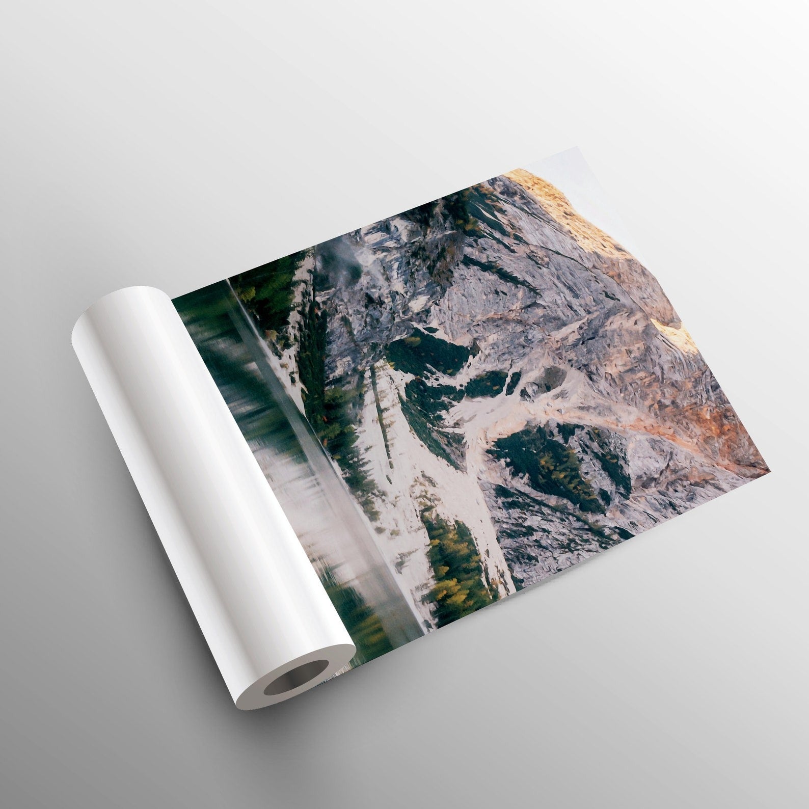 Papel para paredes Paisajes 13 lago con montañas