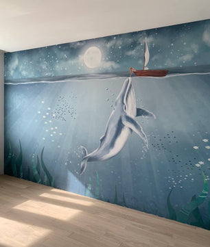 Papel para paredes ballena en fondo de oceano