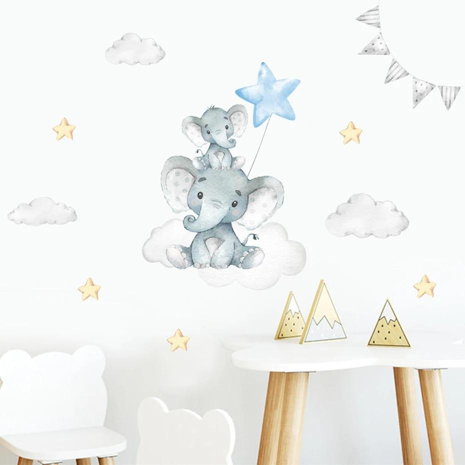 Vinilos decorativos Adhesivos infantiles de Pared Elefantes en nube con estrella