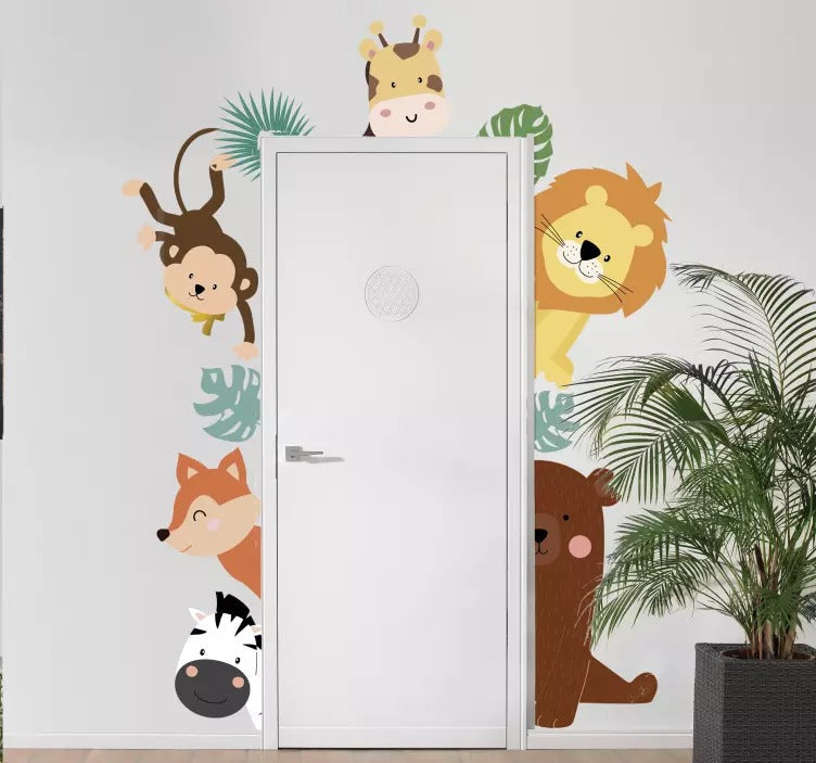 Vinilos decorativos Adhesivos infantiles de Puerta infantil con animales